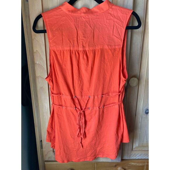 🧺Tiny by Anthropologie | 100% Cotton Eyelet Embroidered Side Tie Tank | Medium - Picture 4 of 7